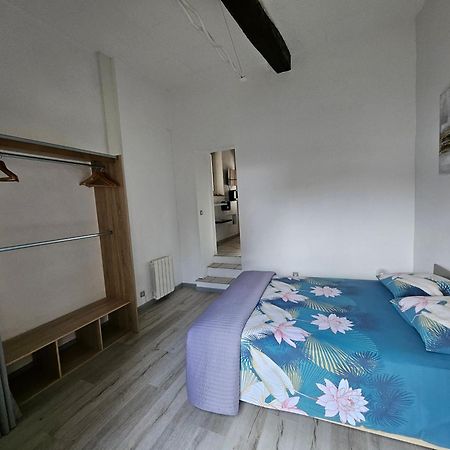 Appartement Dans Ancien Moulin A Huile Renove Grasse Eksteriør bilde