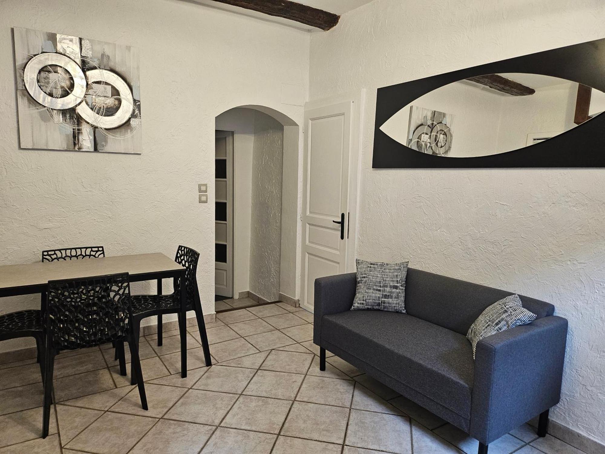 Appartement Dans Ancien Moulin A Huile Renove Grasse Eksteriør bilde
