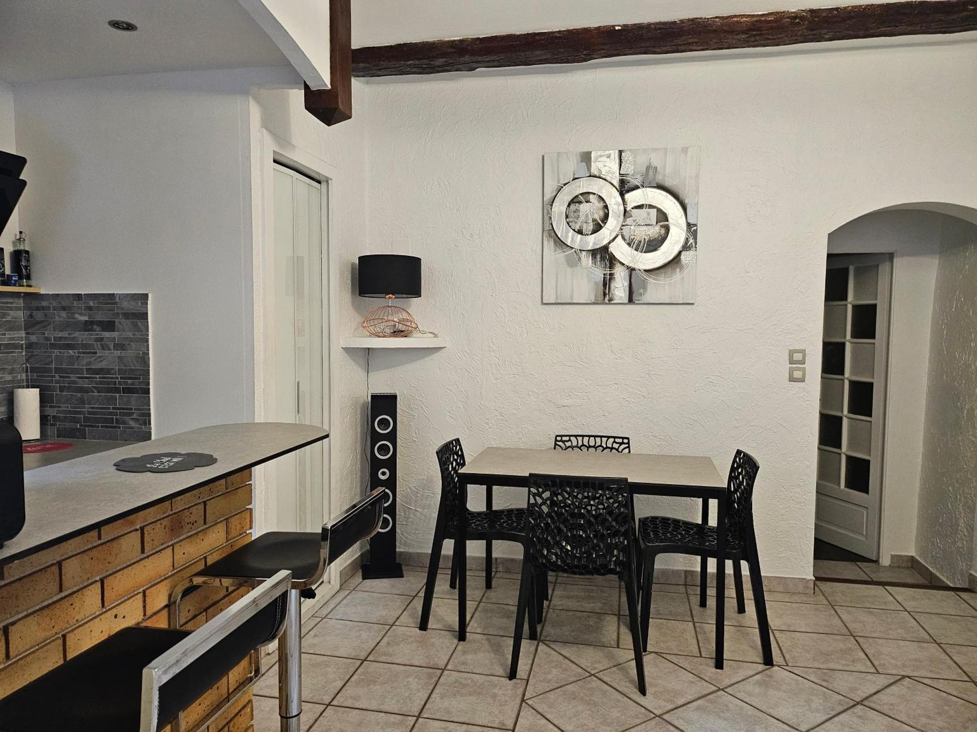 Appartement Dans Ancien Moulin A Huile Renove Grasse Eksteriør bilde